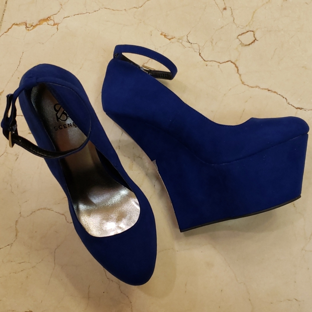 SCENE Kierra Royal Blue suede platform heels, 8.5 - Picture 8 of 16